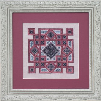 Celtic Quilts: Crown of Squares